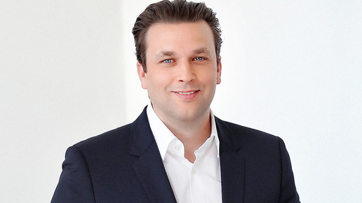 Dr. Ulrich Thomé im Porträt und lächelnd. Mehr dazu im Artikel.