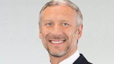 Schöllhorn geht zu Pharmatechnik