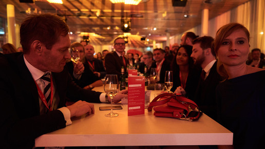 award party jaeger hw aa