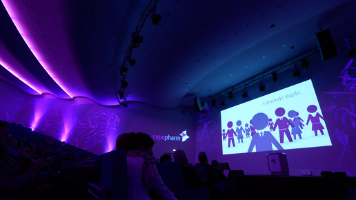 20150930 Eroeffnung Expopharm 001 cs