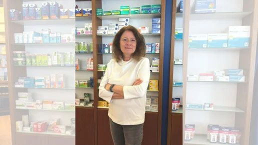 Apothekerin Johanna Haag in ihrer Apotheke.
