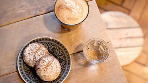 black coffee pharmacy kaffee leni moretti photography