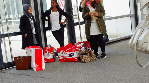 expo2016 tueten besucher2 aa