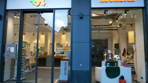 forum-apo emschaufenster aa