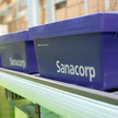 Sanacorp zahlt Bleibeprämie