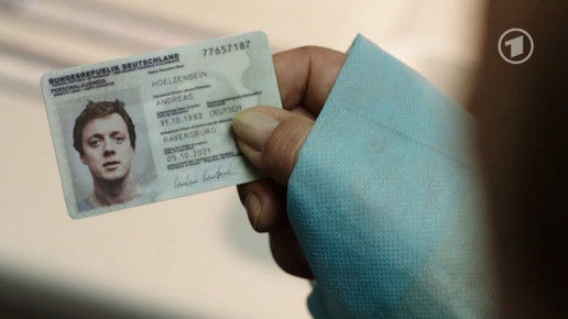 tatort-apotheker-perso-hoelzenbein