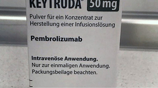 Pembrolizumab: Mehr Nebenwirkungen – weniger Rezidive