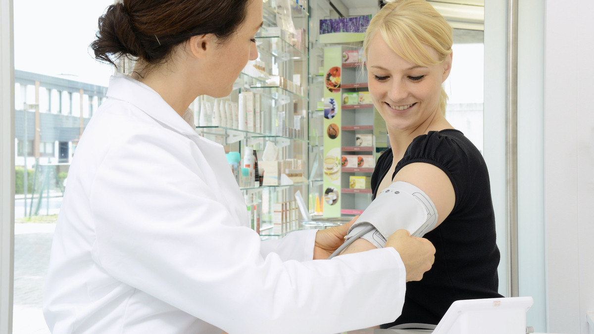 Zur-Pr-vention-in-die-Apotheke-um-die-Ecke