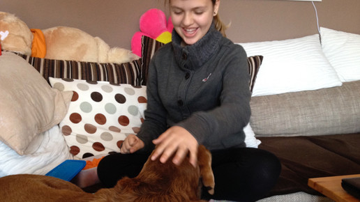 Emma und Geschwisterkind Ivana Seger