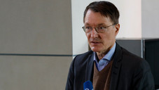 adhoc24 vom 06.12.2021