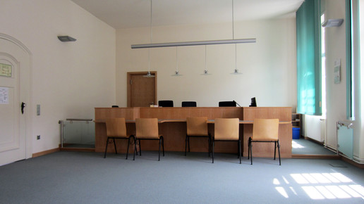 landgericht berlin littenstr sitzungssaal innen aa