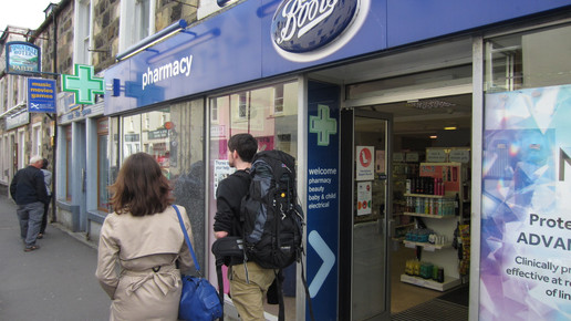 uk schottland boots people uk aa