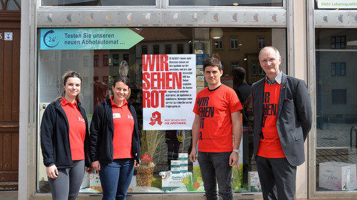 „Bürgermeister zog rotes T-Shirt an“