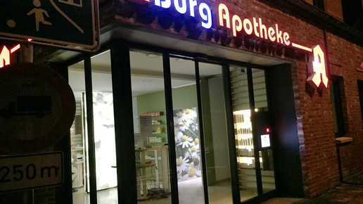 burgapotheke aussen overwiening