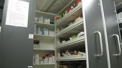 berlinapo hackescher warenlager aa