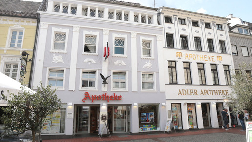 aussen 4 Adler-Apotheke