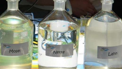 0001-1285747416 8738