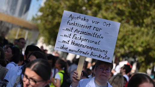 Pharmaziestudenten: Protest gegen Lauterbach