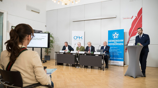 Ärztefunktionäre bei Pressekonferenz