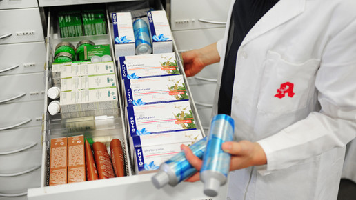 Insolvenz droht: Apothekerin in der Abwärtsspirale