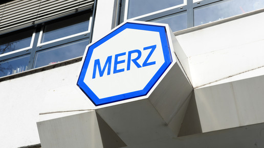 merz-logo-fassade-eh