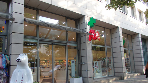 160616 berlin brandenburger tor apotheke aa