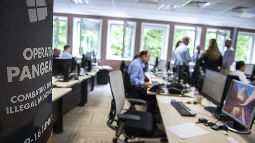 12-ND4 7143e sqligalleryslider Image