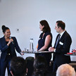 Dr. Janosch Dahmen (Grüne, v.l.), Brenya Adjei, Geschäftsführerin Gematik, Gudrun Kreutner-Reisinger, Moderatorin, Philipp Müller, Abteilungsleiter BMG, Matthias Mieves (SPD), Christian Klose, Mitglied des Vorstands der E-Rezept Enthusiasten, auf dem Podium.