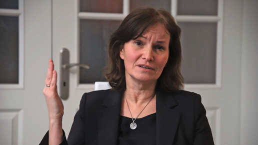 Lunapharm-Prozess: Chefin sieht sich als Opfer