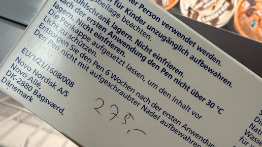 Eine Arzneimittelpackung-Rückseite.