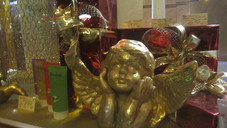 Weihnachtliche Apothekenschaufenster