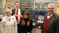 Politiker in Apotheken