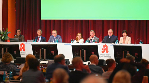 Podium beim Apothekertag 2025