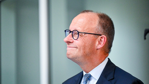 Vor Sommerpause: Merz freut sich über gute Koalitions-Arbeit