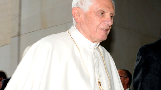 Papst Benedikt tritt zurück