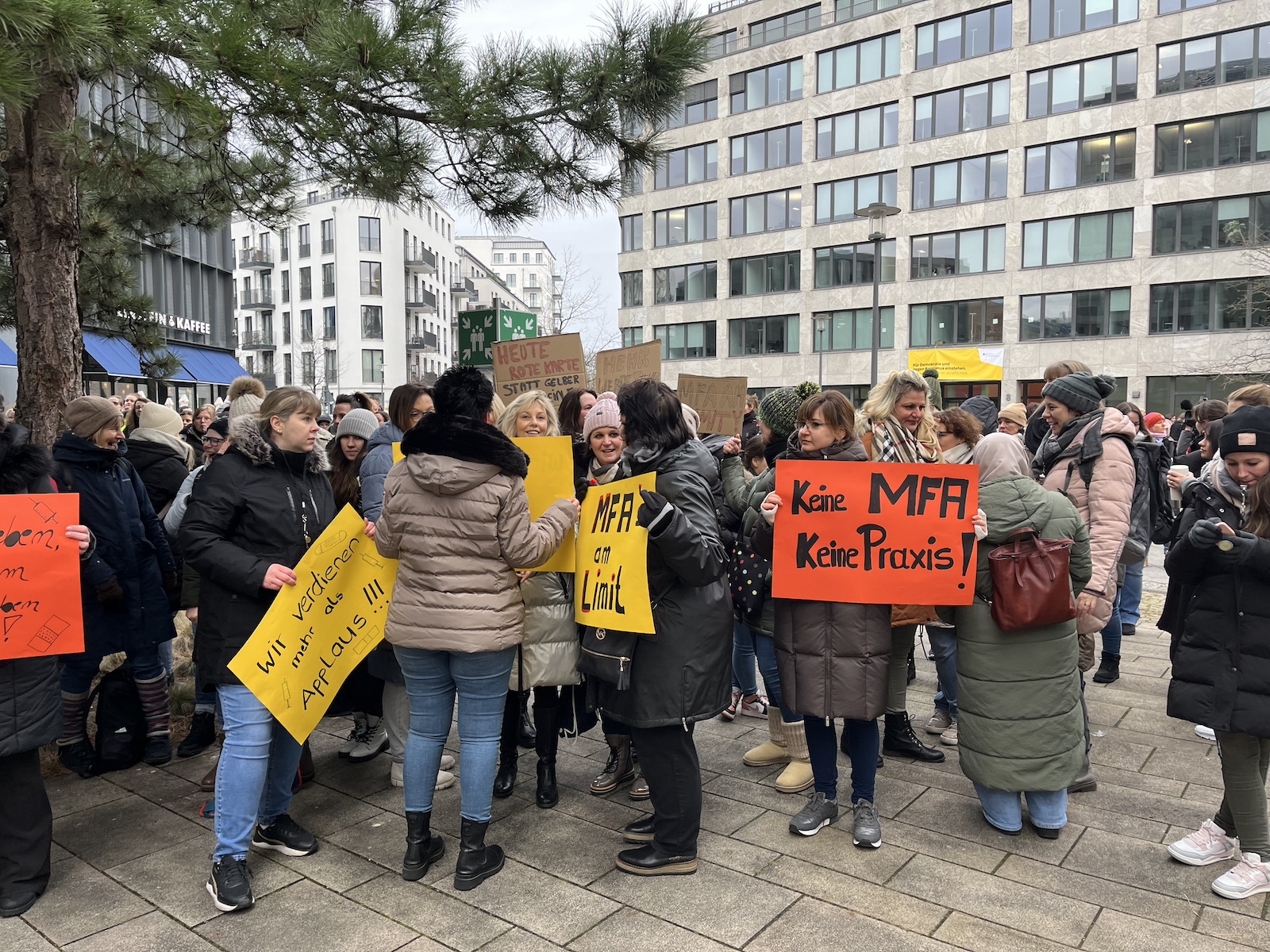Tarifeinigung nach MFA-Streik | APOTHEKE ADHOC