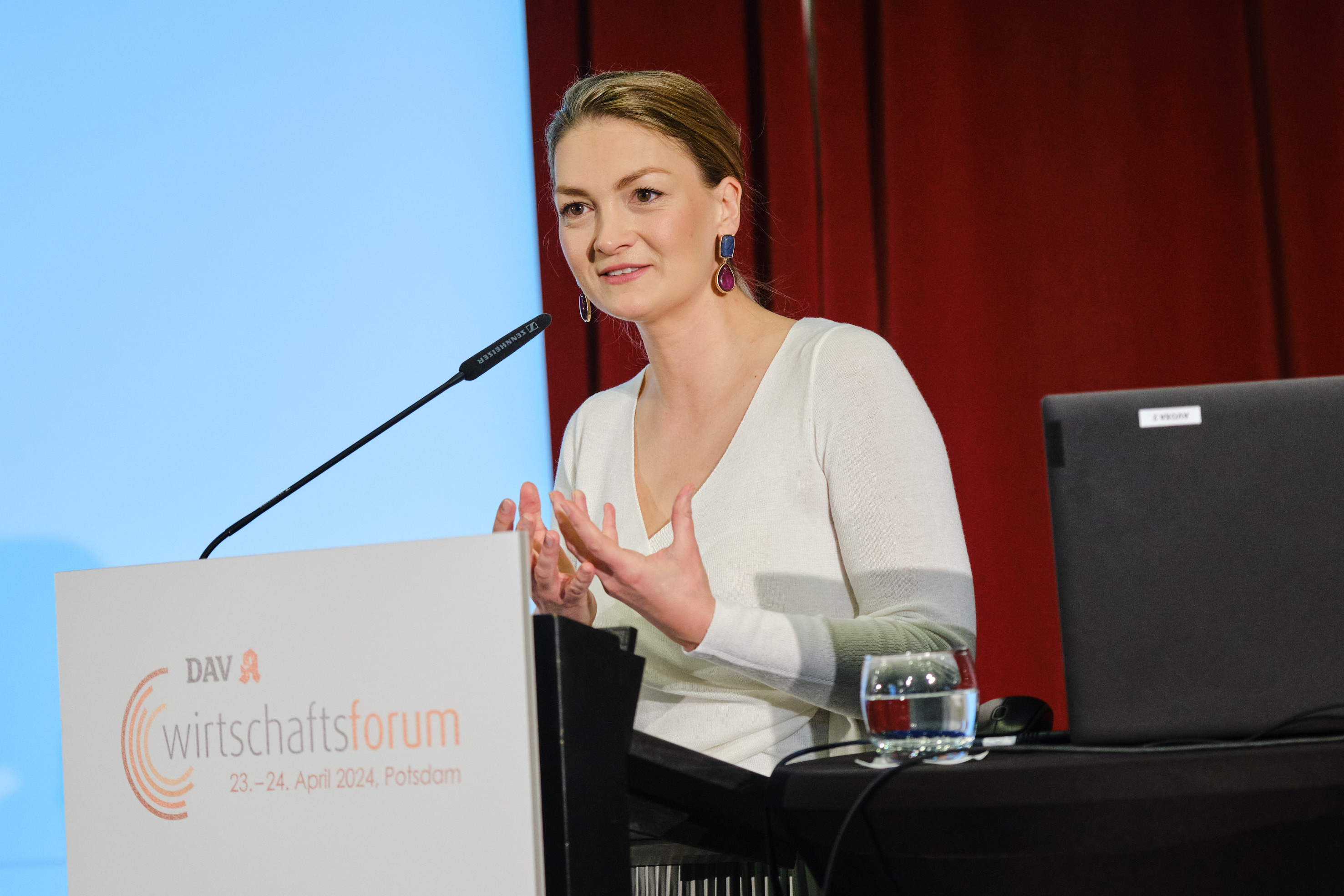 Judith Gerlach Gehalt